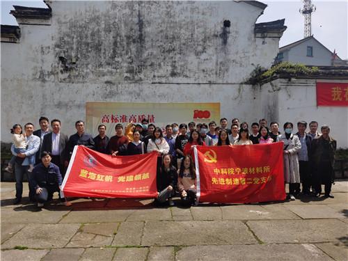 老年人攒下100万存款,打算靠“吃利息”生活,怎么打理比较划