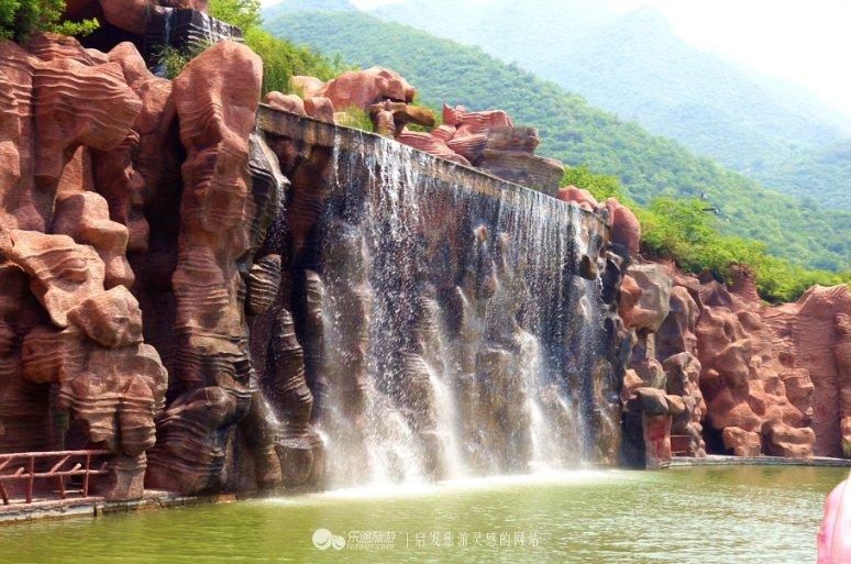 网友裸辞旅游被前同事讽刺，为什么越来越多的年轻人会尝试裸辞？你觉得裸辞需要什么条件？